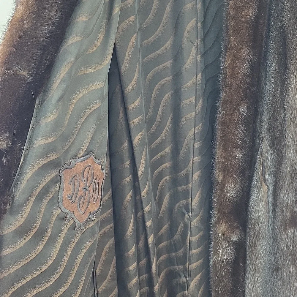 Antonovich Black/Dark Brown Full Length Mink Coat.  Size Medium - Picture 7 of 14